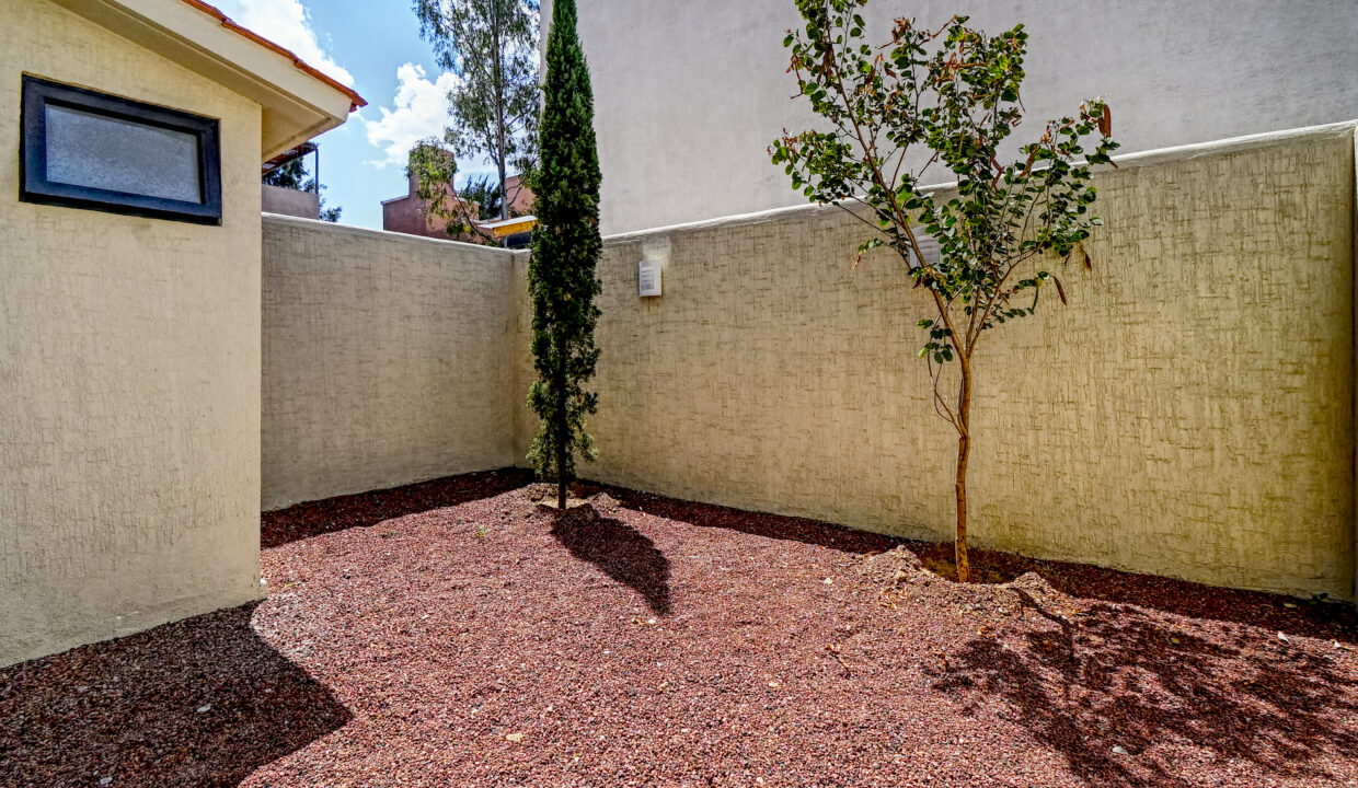 Tipo Roble - Jardín Privado (1)